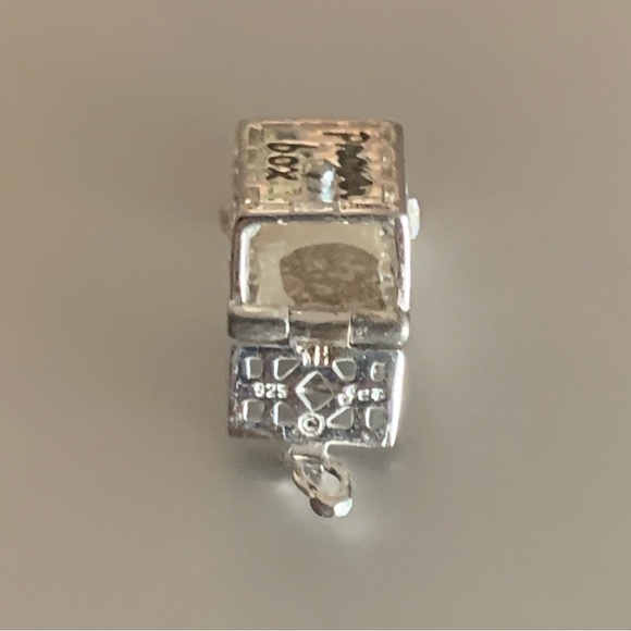 Vintage Sterling Silver Tiny Prayer Box Charm, Stamped 925 - Picture 5 of 11